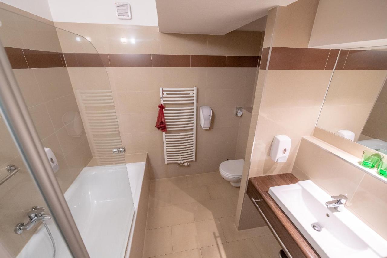Parkhotel Eisenstadt Zewnętrze zdjęcie
